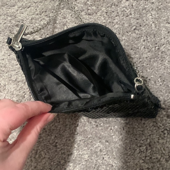 Style&Co Small Chainmail Clutch - Picture 4 of 4